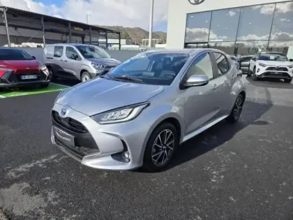 Photo 15 Toyota Yaris  116h Design 5p MY22