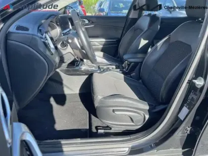 Photo 9 Kia Xceed  1.6 GDi 105ch + Plug-In 60.5ch Active DCT6