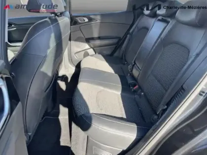 Photo 11 Kia Xceed  1.6 GDi 105ch + Plug-In 60.5ch Active DCT6