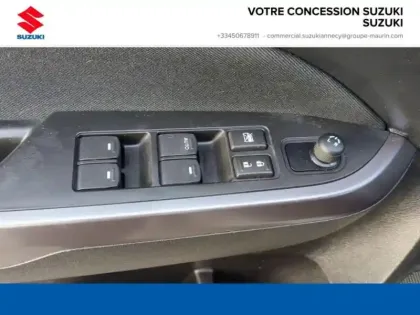 Photo 10 Suzuki Vitara  1.5 Dualjet Hybrid 115ch Privilège Auto