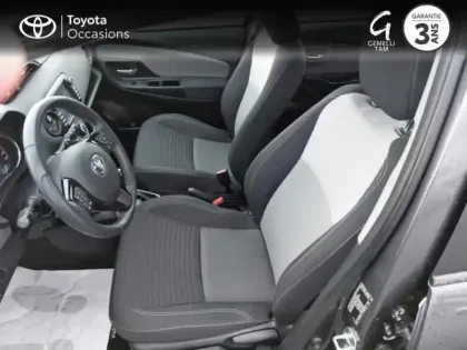 Photo 10 Toyota Yaris  110 VVT-i Ultimate CVT 5p