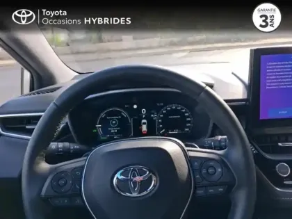 Photo 12 Toyota Corolla  Touring Spt 2.0 196ch Design Pack Confort