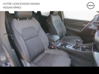 Photo 12 Nissan Qashqai  1.3 Mild Hybrid 140ch N-Connecta