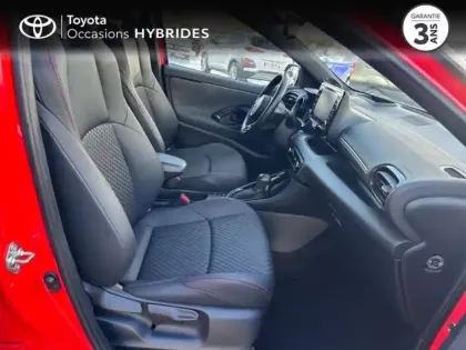 Photo 20 Toyota Yaris  116h France Business 5p