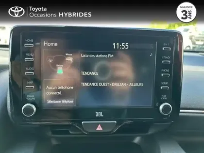 Photo 14 Toyota Yaris  116h France Business 5p