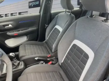 Photo 8 Citroën C3  1.2 Turbo 100ch PLUS