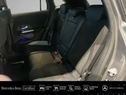 Photo 25 Mercedes GLA  200 163ch AMG Line 7G-DCT