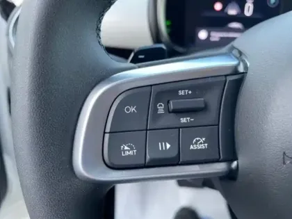 Photo 13 Fiat 600  1.2 Hybrid 100ch La Prima DCT6