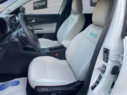 Photo 8 Fiat 600  1.2 Hybrid 100ch La Prima DCT6