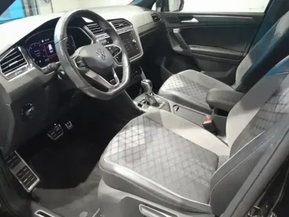 Photo 11 Volkswagen Tiguan  2.0 TDI 150ch R-Line DSG7