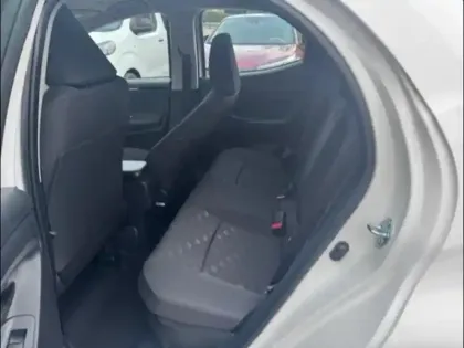 Photo 7 Toyota Yaris  116h Dynamic 5p MY25