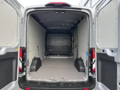 Photo 12 Ford Transit  2T Fg T350 L2H2 2.0 EcoBlue 130ch BVA8 Limited