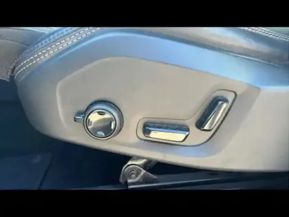 Photo 10 Volvo Xc60  T6 AWD 253 + 145ch Utimate Style Dark Geartronic