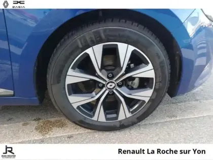 Photo 7 Renault Clio  1.6 E-Tech 145ch full hybrid Evolution