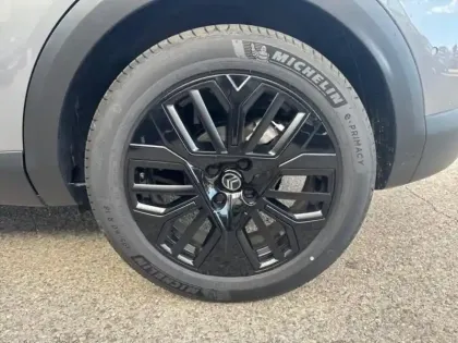 Photo 7 Citroën C4  1.2 Hybride 145ch S&S MAX Automatique