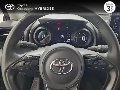 Photo 13 Toyota Yaris  116h Design 5p MY22