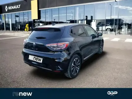 Photo 5 Renault Clio  1.6 E-Tech 145ch full hybrid Techno - 24