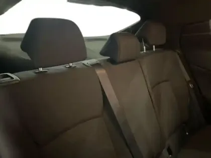 Photo 5 Toyota C-HR  122h Edition 2WD E-CVT