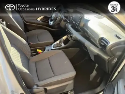 Photo 5 Toyota Yaris  116h Design 5p MY22