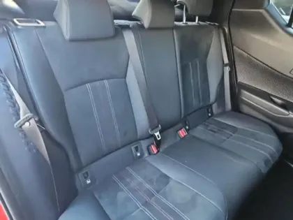 Photo 12 Toyota C-HR  184h GR-Sport 2WD E-CVT MY22