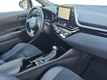 Photo 8 Toyota C-HR  184h GR-Sport 2WD E-CVT MY22