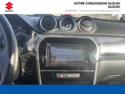 Photo 11 Suzuki Vitara  1.5 Dualjet Hybrid 115ch Style Auto Allgrip