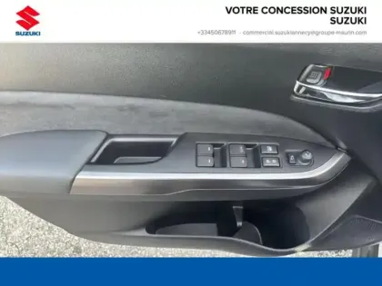 Photo 8 Suzuki Vitara  1.5 Dualjet Hybrid 115ch Style Auto Allgrip