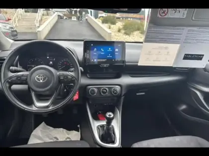 Photo 11 Toyota Yaris  120 VVT-i Dynamic Business RAC2024  MC24