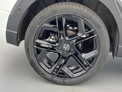 Photo 10 Volkswagen Taigo  1.0 TSI 116ch R-Line Edition DSG7