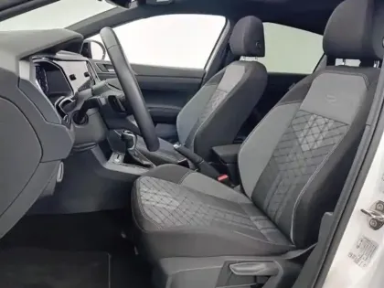 Photo 13 Volkswagen Taigo  1.0 TSI 116ch R-Line Edition DSG7