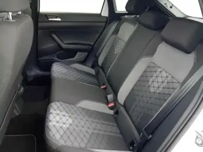 Photo 6 Volkswagen Taigo  1.0 TSI 116ch R-Line Edition DSG7