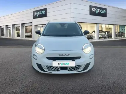 Photo 1 Fiat 600  1.2 Hybrid 100ch DCT6