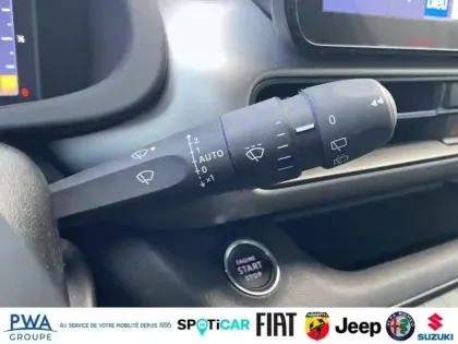 Photo 14 Jeep Avenger  1.2 Turbo T3 100ch MHEV Summit BVR6 eHybrid