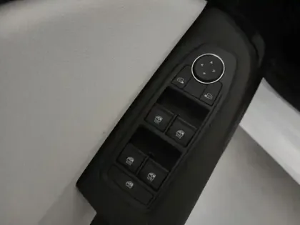 Photo 12 Renault Clio  1.0 TCe 90ch Techno