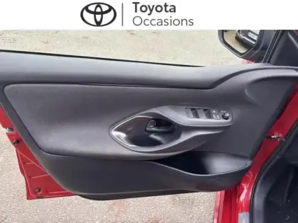 Photo 12 Toyota Yaris  116h GR Sport 5p TECHNO