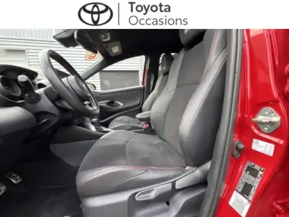 Photo 11 Toyota Yaris  116h GR Sport 5p TECHNO