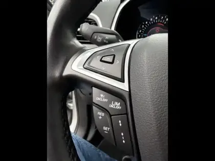 Photo 14 Ford Galaxy  2.5 Duratec 190 ch Hybrid Titanium Business eCVT