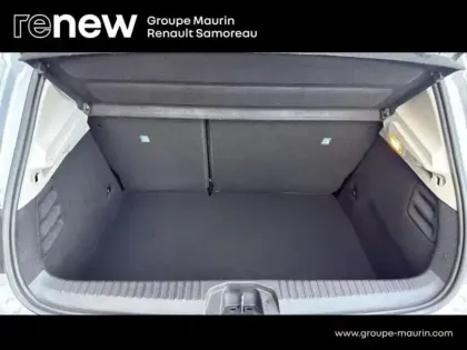 Photo 8 Renault Clio  1.6 E-Tech hybride 145ch Evolution