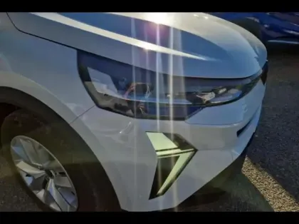 Photo 14 Renault Symbioz  1.6 E-Tech full hybrid 145ch Evolution