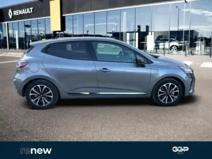 Photo 5 Renault Clio  1.6 E-Tech 145ch full hybrid Techno - 24