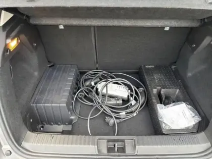 Photo 20 Renault Captur  1.6 E-Tech hybride rechargeable 160ch Techno