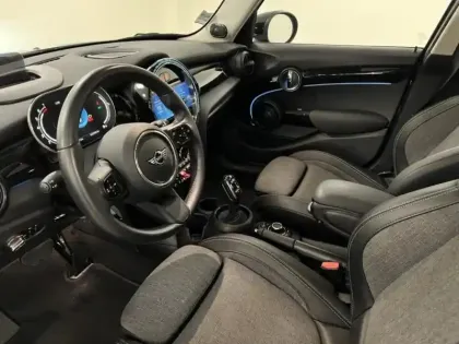 Photo 6 Mini Mini  5 Portes Cooper 136ch Edition Premium Plus BVA7