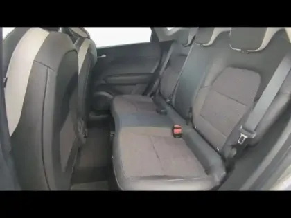 Photo 12 Renault Captur  1.6 E-Tech Plug-in 160ch Intens