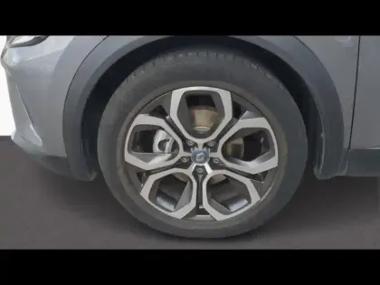 Photo 6 Renault Captur  1.6 E-Tech Plug-in 160ch Intens