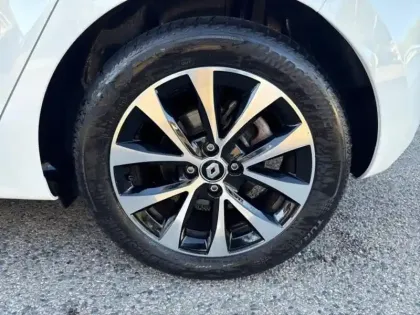 Photo 10 Renault Clio  1.6 E-Tech 145ch full hybrid Evolution