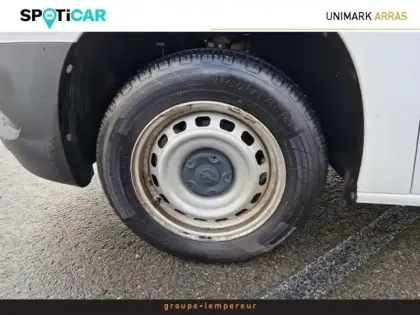 Photo 12 Opel Combo Cargo  L1H1 Standard 1.5 100ch S&S Pack Clim