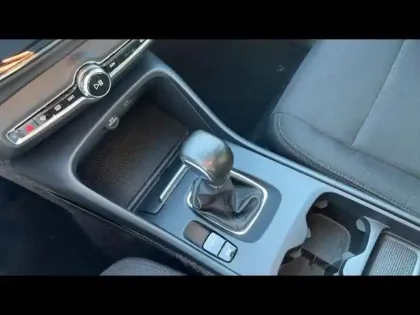 Photo 12 Volvo Xc40  T3 163ch Momentum