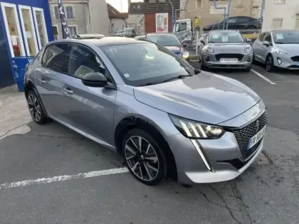 Photo 2 Peugeot 208  1.2 PureTech 100ch S&S GT Line