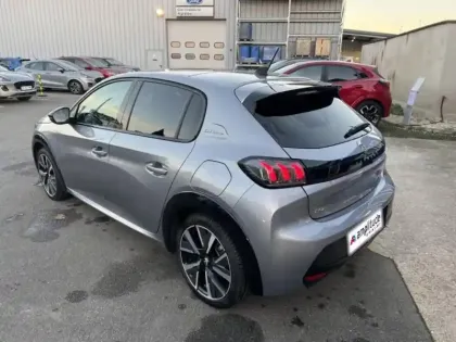 Photo 6 Peugeot 208  1.2 PureTech 100ch S&S GT Line