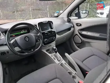 Photo 13 Renault Zoé Zoe Intens charge normale Type 2